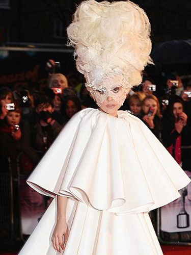 Lady Gaga la Brit Awards